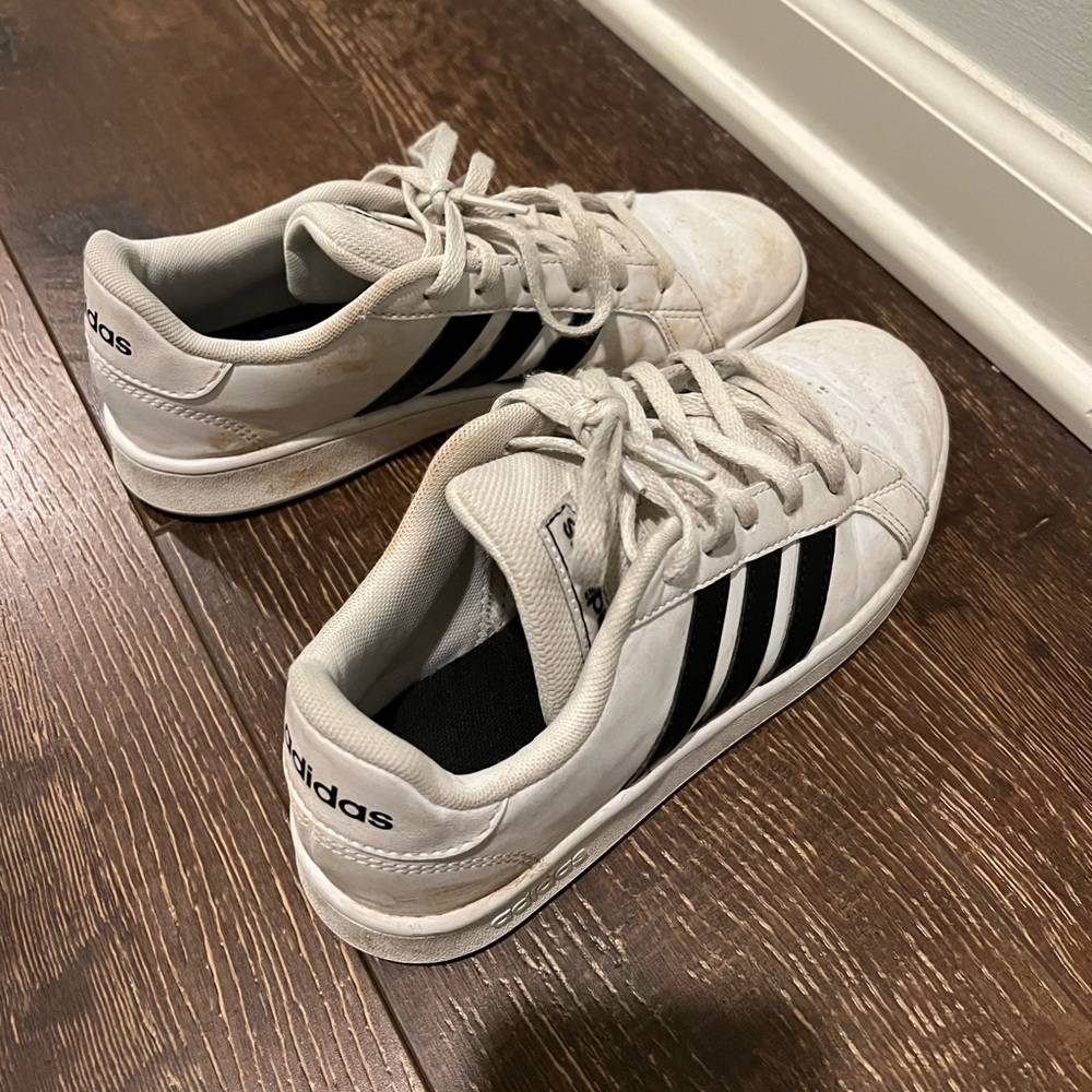 Big Boys Adidas, size 3